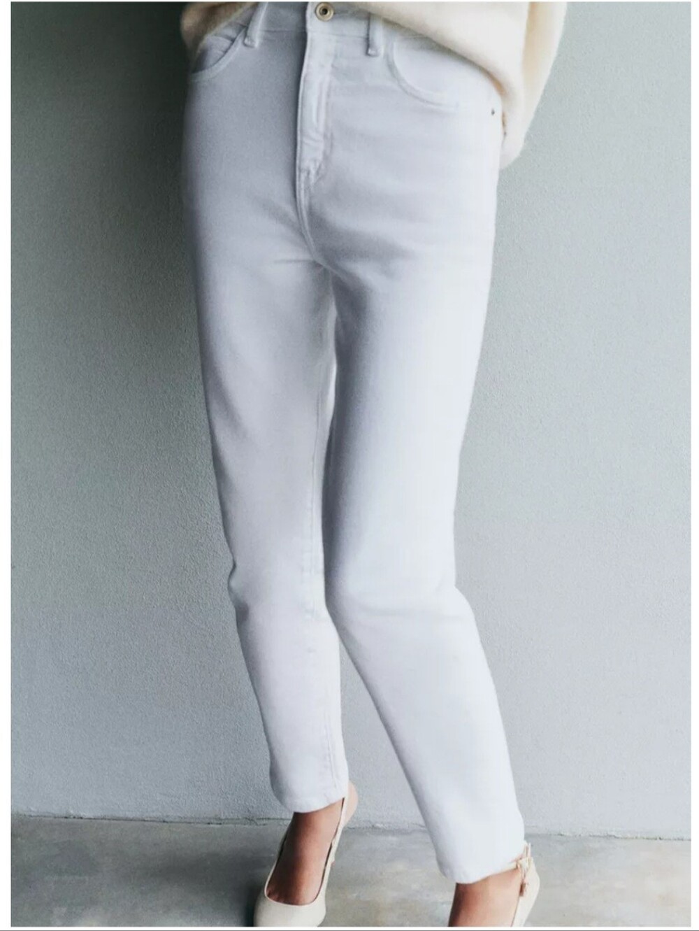 Zara Z1975 Hi rise Mom Fit Jeans Size 4